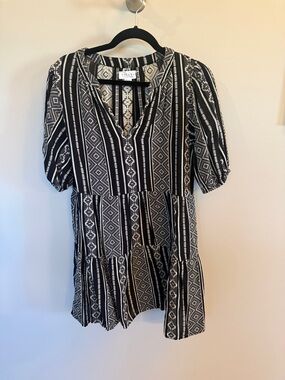 Velvet by Graham & Spencer Black & White Patterned Dress